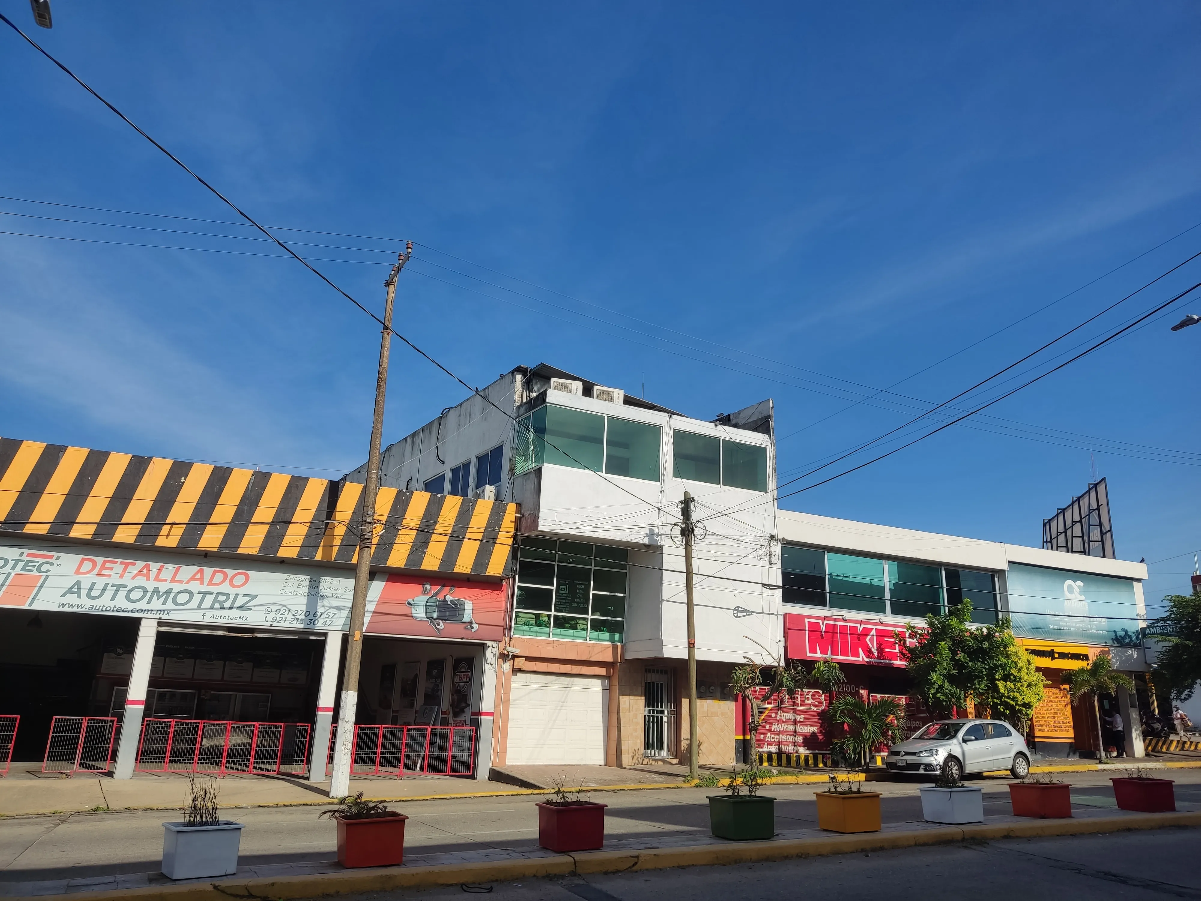 Instalaciones — foto 42