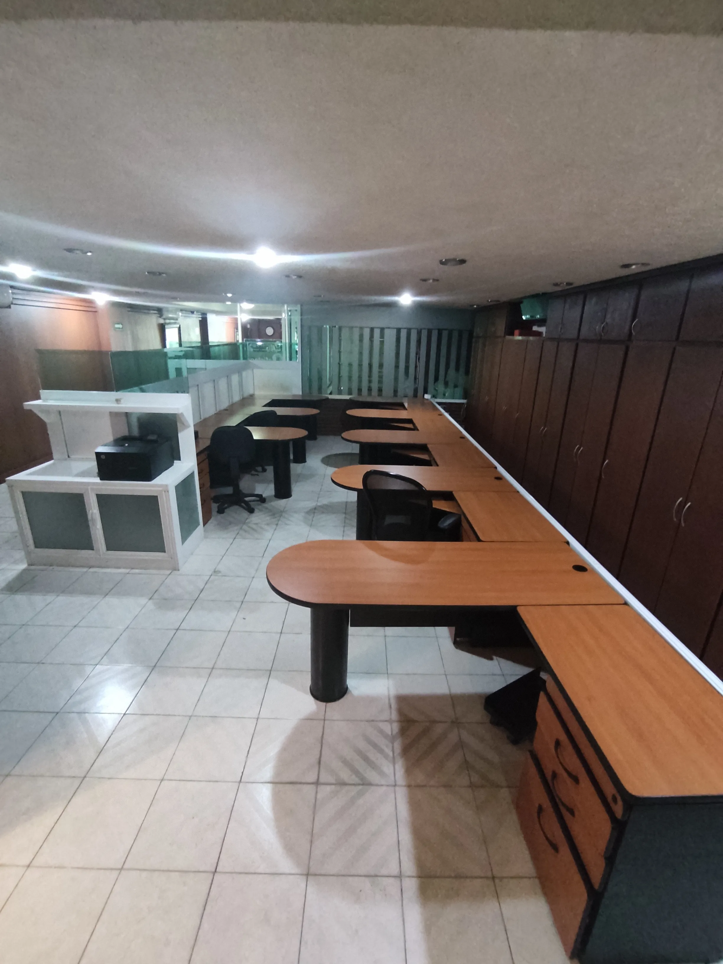 Dedicated Desk — foto 8